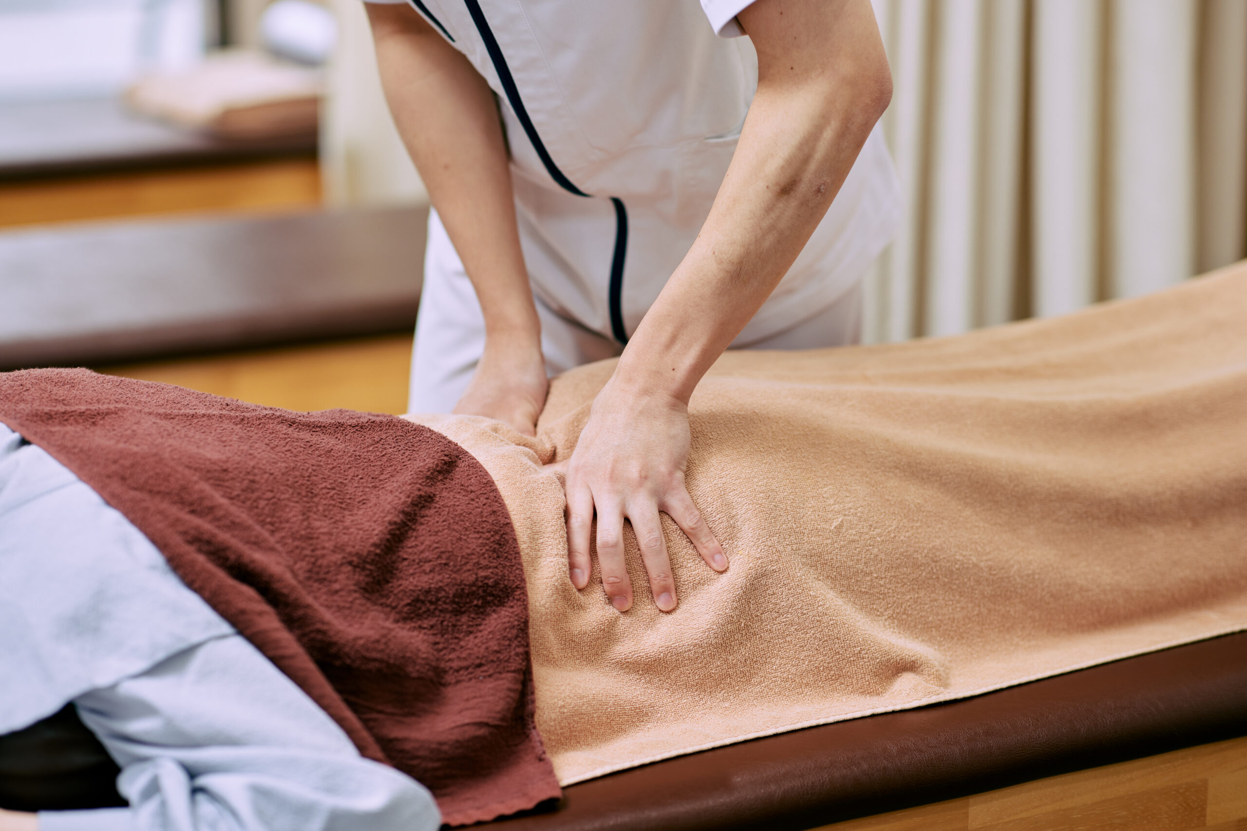 はぴねす鍼灸整骨院 塚口院のメインビジュアル